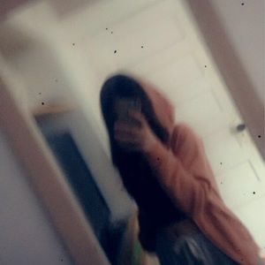 Meet your Posher, Eva